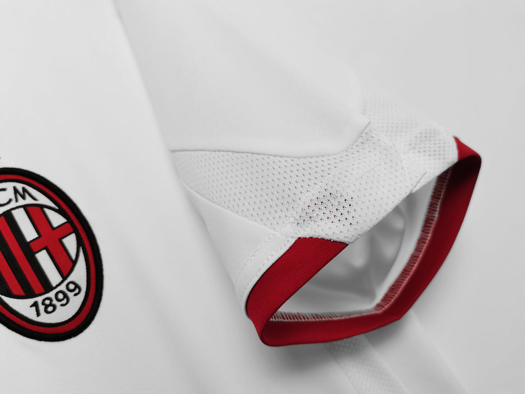 Milan 09/10 Away Retro Shirt