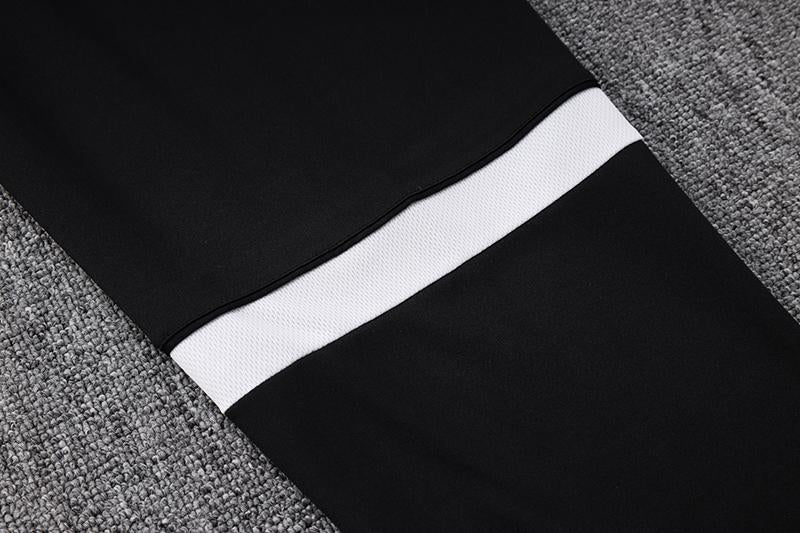 Nike Training Set - White/Black