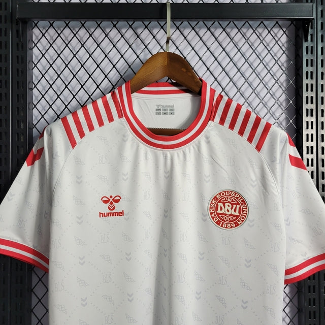 Denmark Special White 22/23 National Team Shirt s/n° Hummel Fan Men's - White