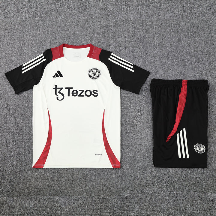 Manchester United 2025/26 Training Kit - White