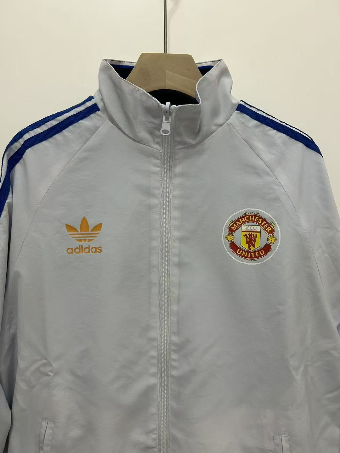 Manchester United 1996/97 Reversible Windbreaker Jacket - Blue/Gray