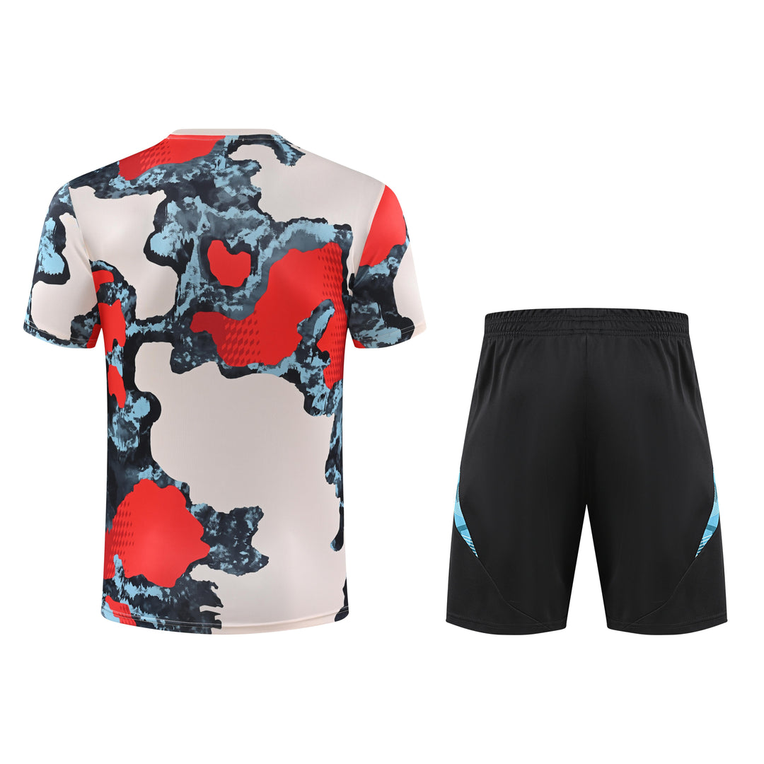 Bayern Munich 2025/26 Training Kit - Salmon