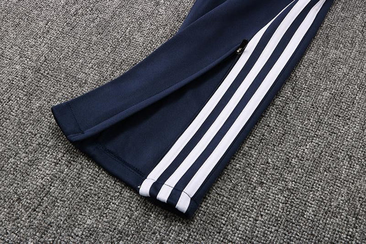 Training Set - Navy Blue/White