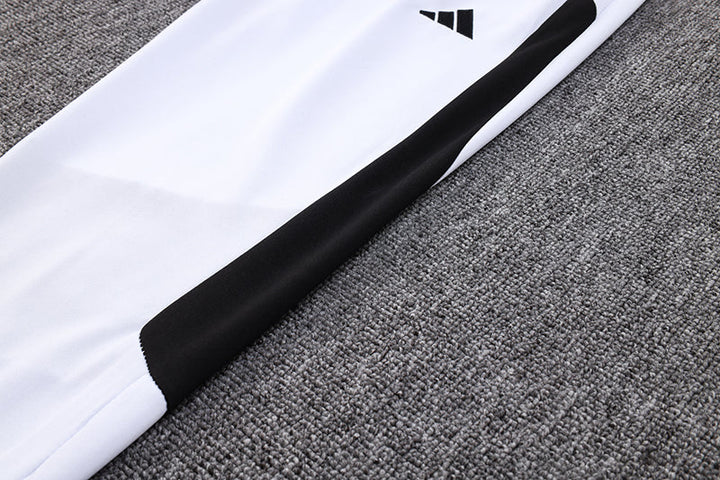 Juventus Training Set 2023/24 - White