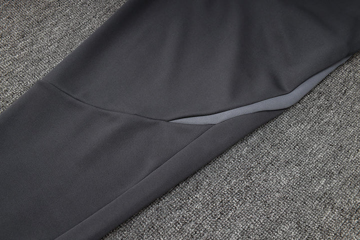 Real Madrid 2024/25 Training Pants - Black