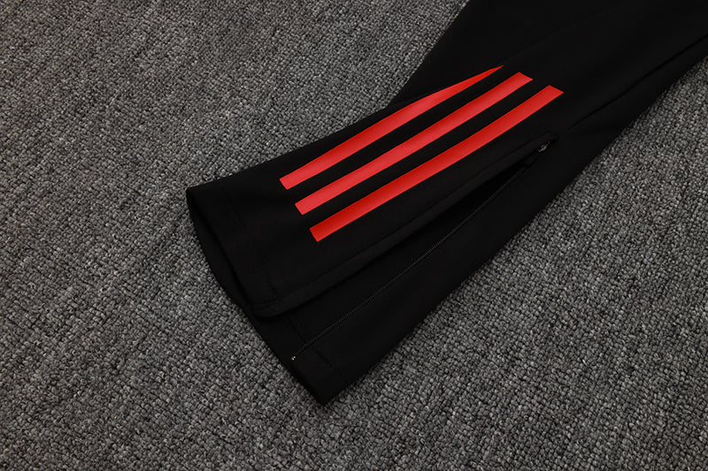 Adidas Training Set - Red/Black