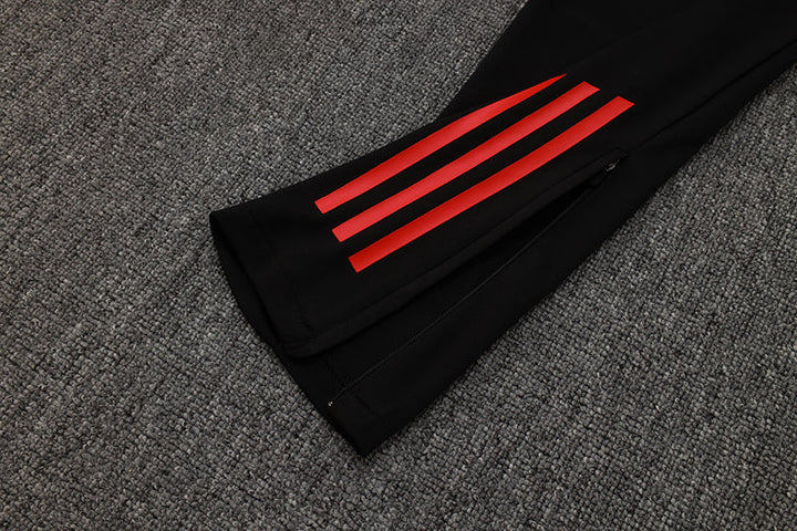 Adidas Training Set - Red/Black