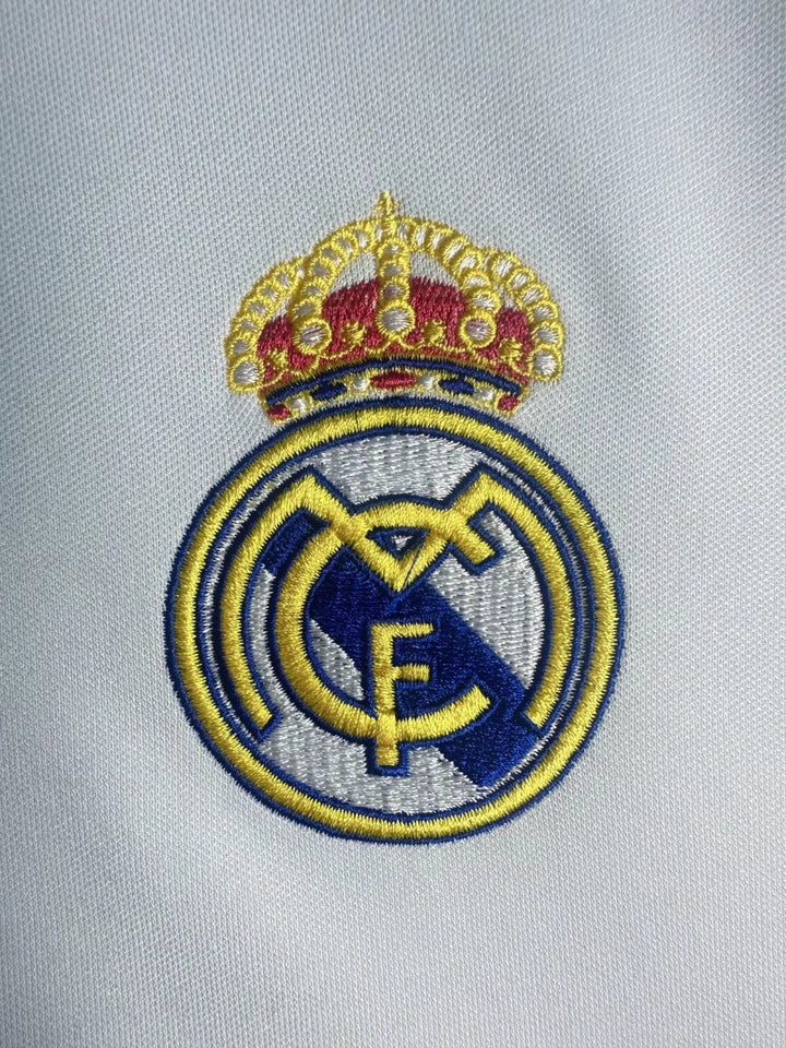 Real Madrid 16/17 Home Retro Shirt - Long Sleeve