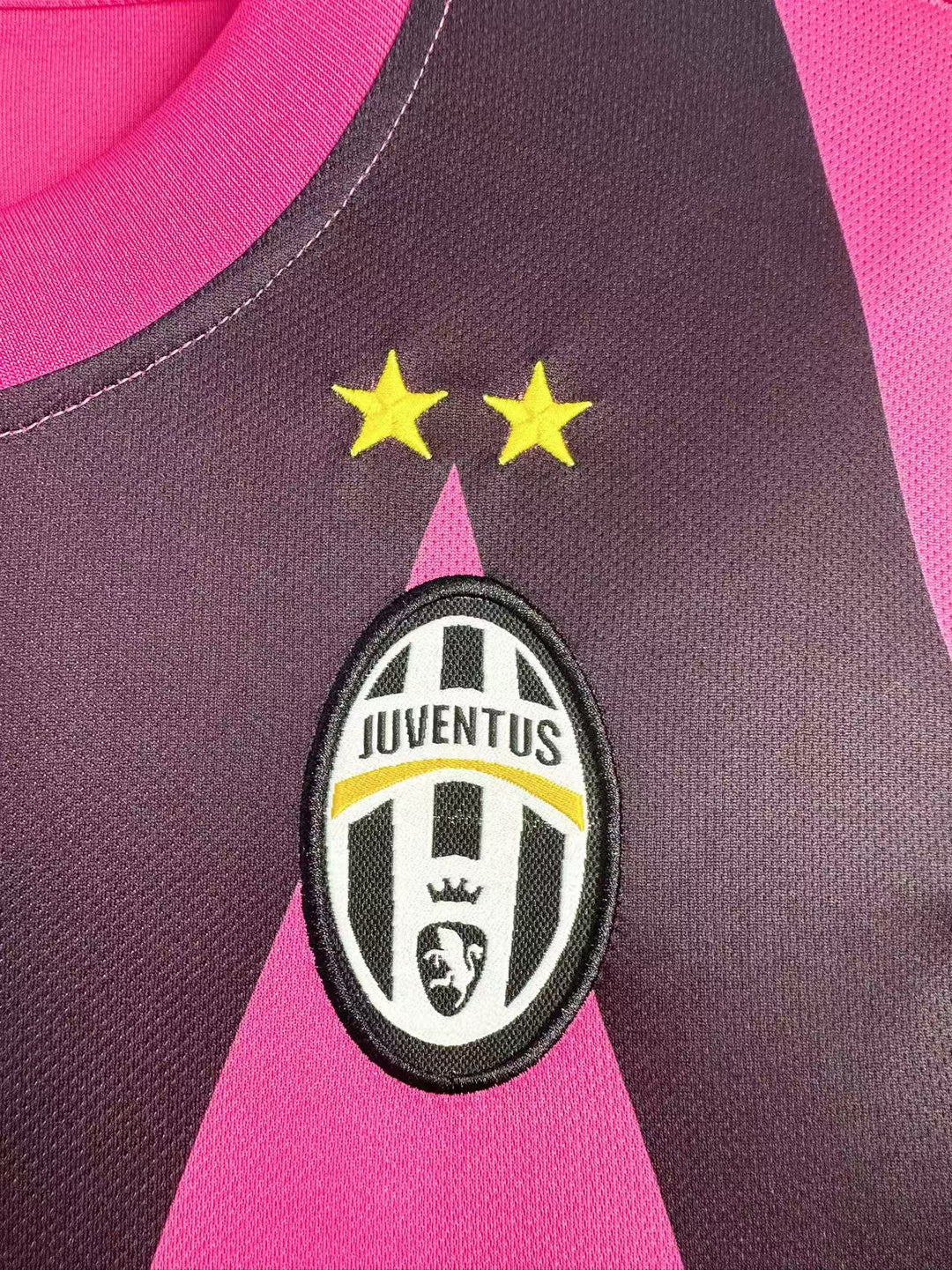 Juventus 11/12 Away Retro Shirt - Long Sleeve