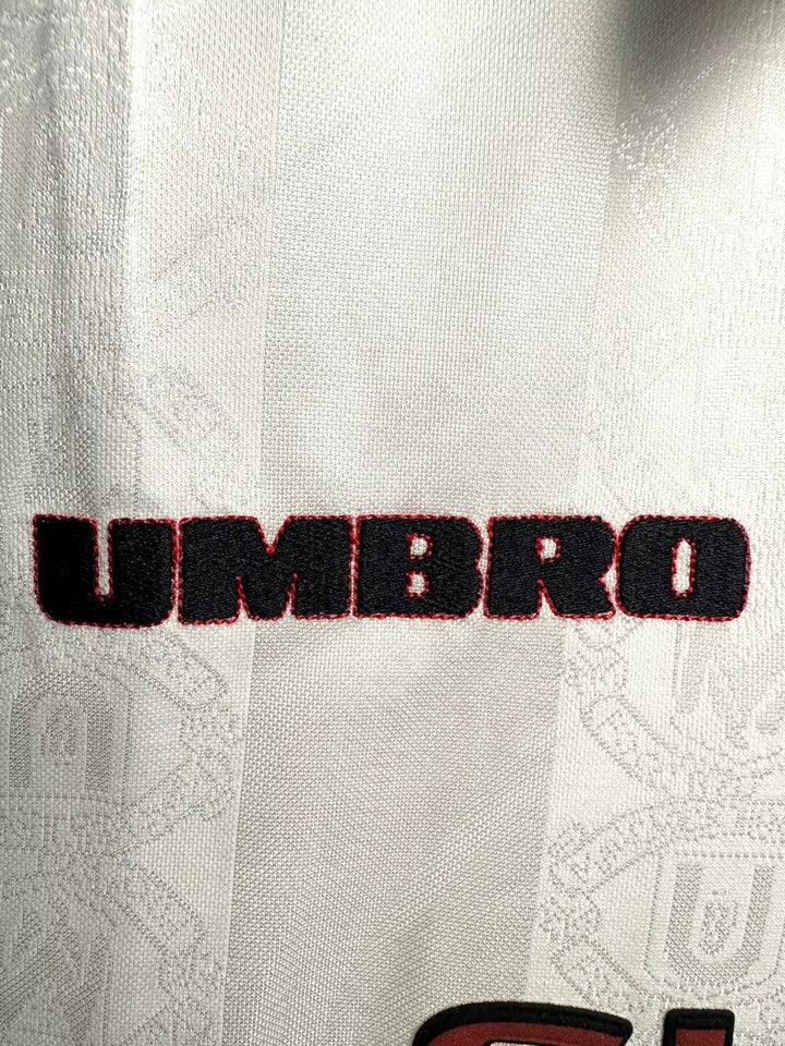 Manchester United 98/99 Away Retro Shirt - Long Sleeve