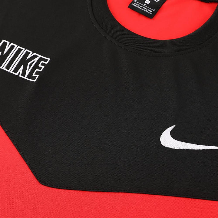 Nike Training Shirt - Red II