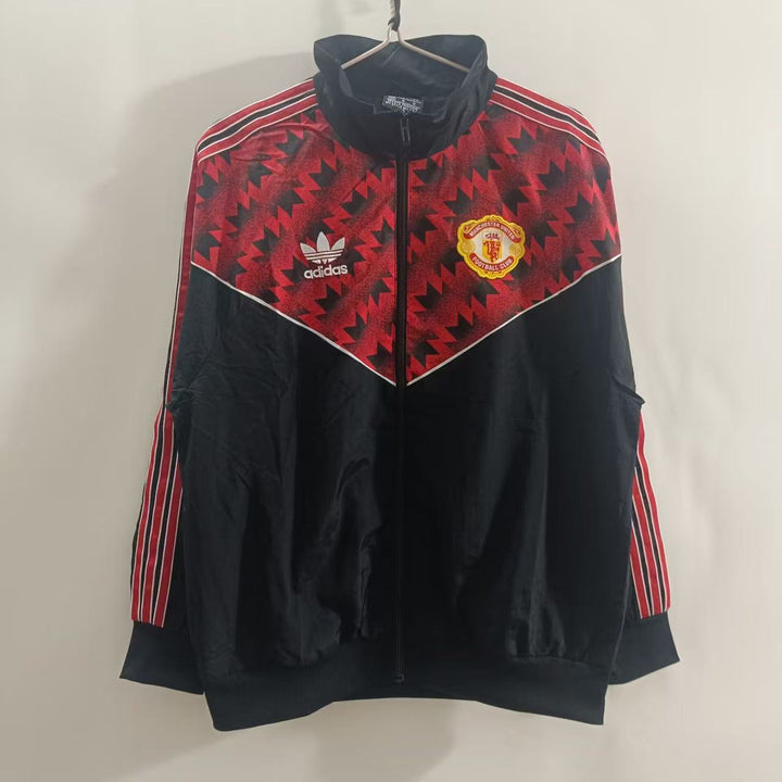Manchester United Windbreaker Jacket - Black/Red