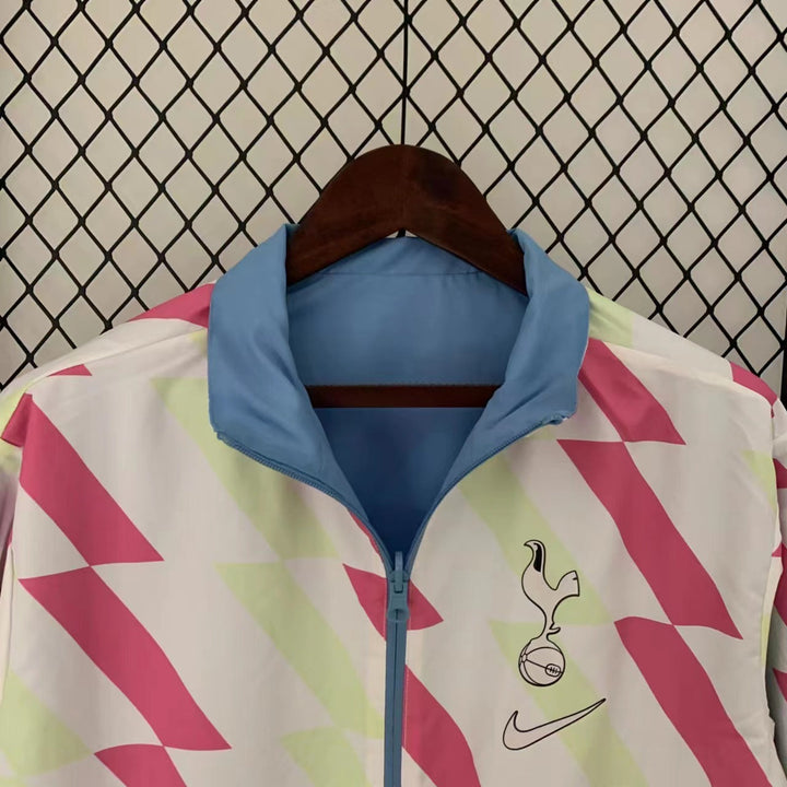 Tottenham Hotspur Reversible Windbreaker Jacket - Light Blue/Pink