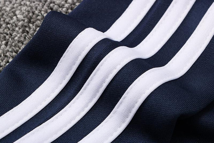 Training Set - Navy Blue/White