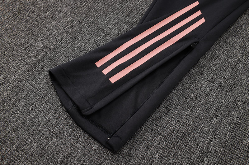 Real Madrid Training Set 2024/25 - Light pink