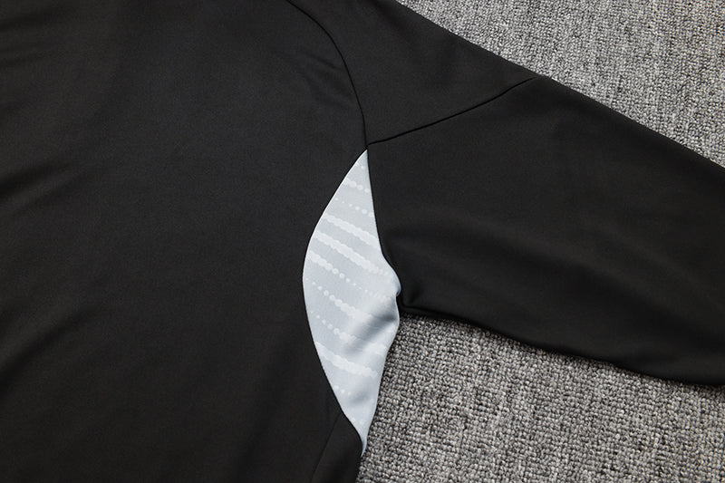 Real Madrid 2025/26 Training Jacket - Black