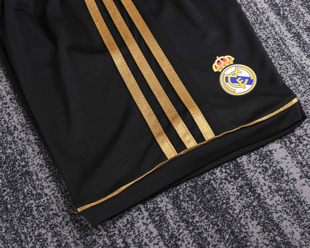 Real Madrid 11/12 Children's Away Retro Set