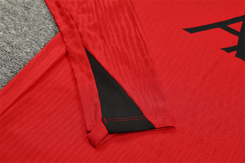 Liverpool Training Set 25/26 - Red