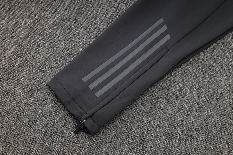 Real Madrid 2024/25 Training Pants - Black