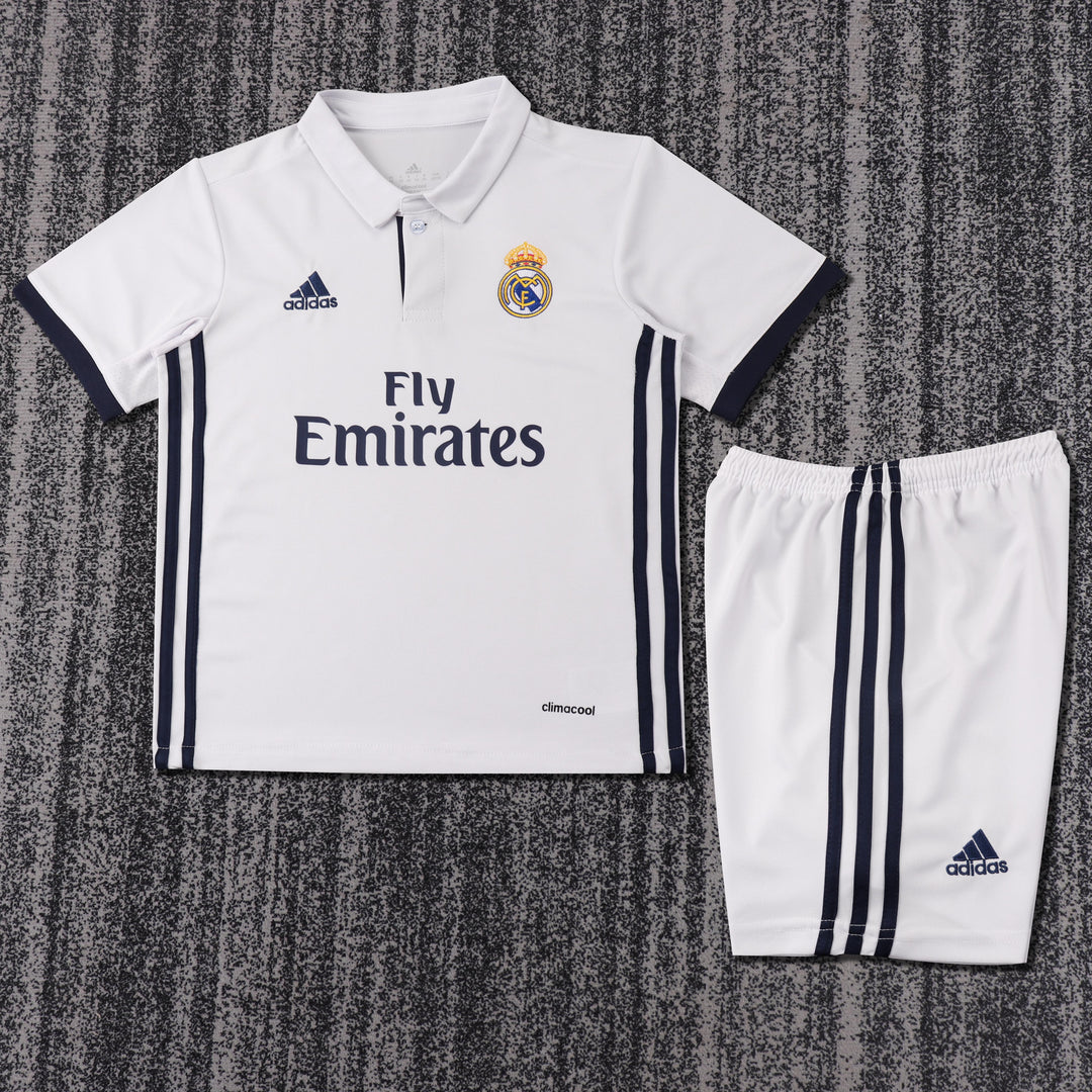 Real Madrid 16/17 Children's Home Retro Set