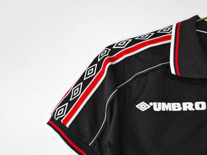 Manchester United 98/99 Goalkeeper Retro Shirt