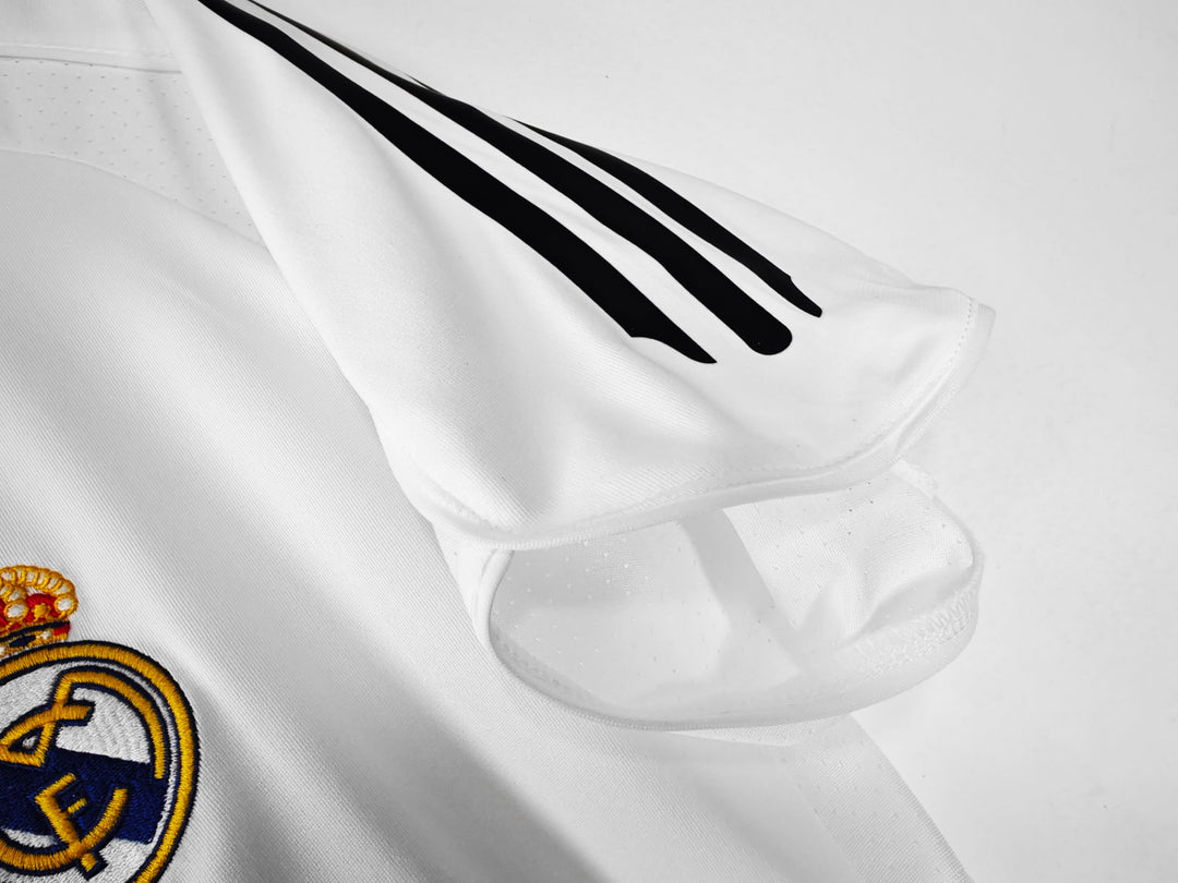 Real Madrid 05/06 Home Retro Shirt