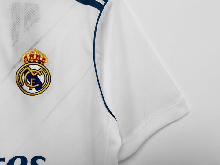 Real Madrid 17/18 Home Retro Shirt