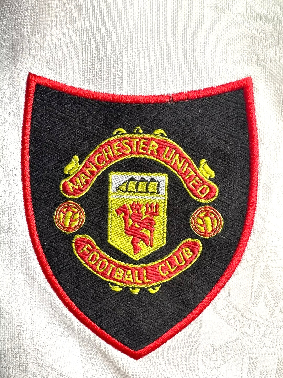 Manchester United 98/99 Away Retro Shirt - Long Sleeve