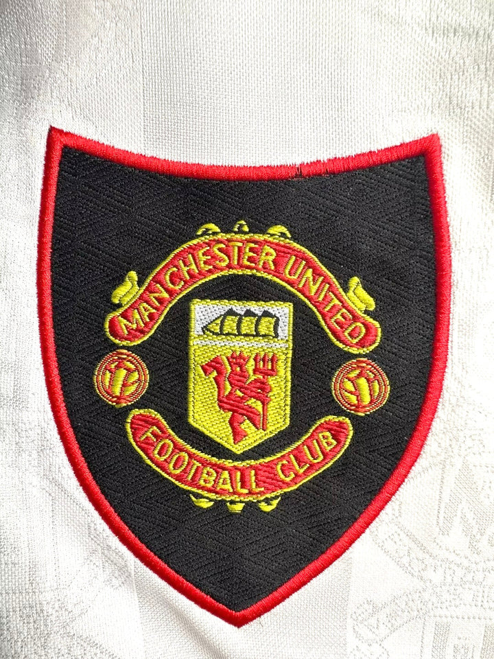 Manchester United 98/99 Away Retro Shirt - Long Sleeve