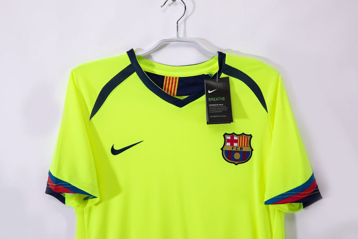 Barcelona 05/06 Away Retro Shirt