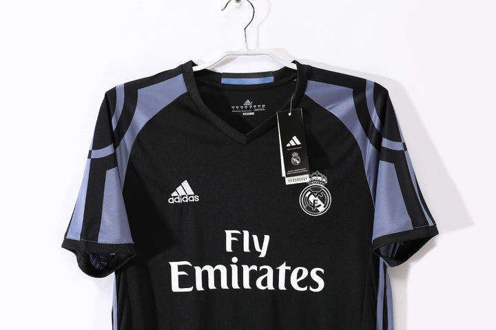 Real Madrid 16/17 Third Retro Shirt