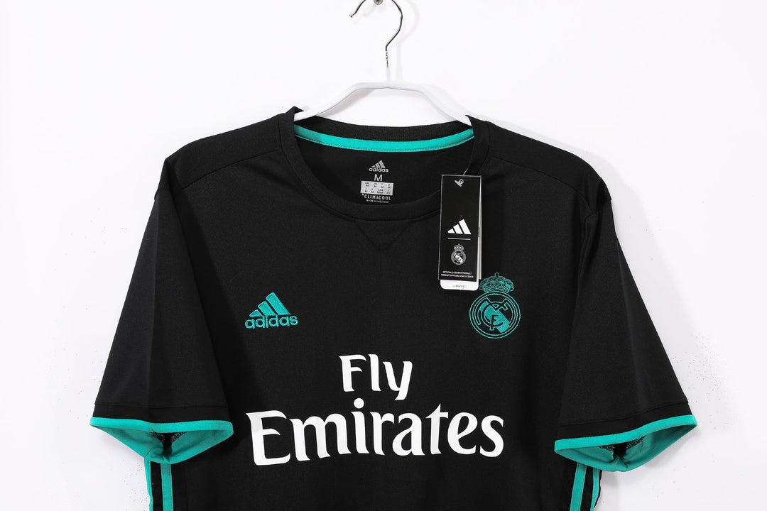 Real Madrid 17/18 Away Retro Shirt