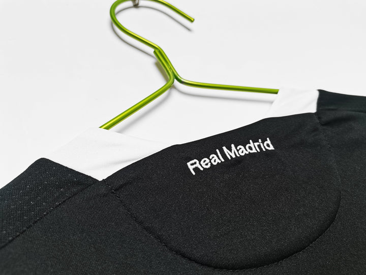 Real Madrid 08/09 Third Retro Shirt