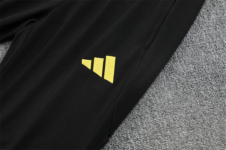 Manchester United Training Set 2025/26 -  Black