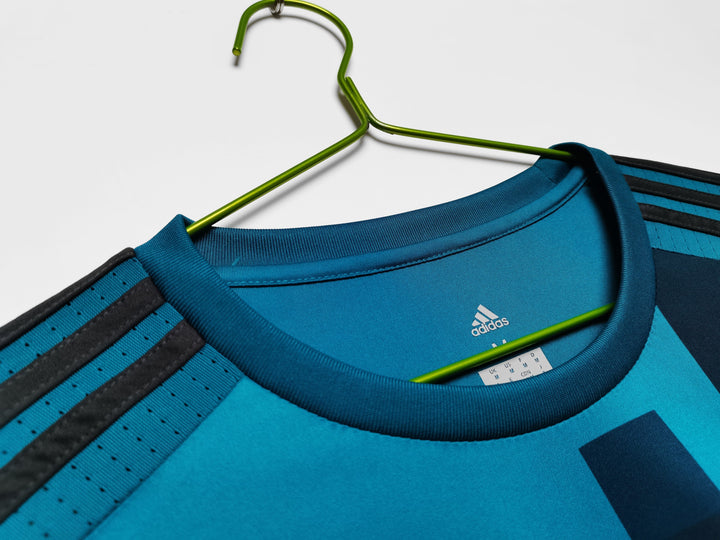 Real Madrid 17/18 Third Retro Shirt - Long Sleeve