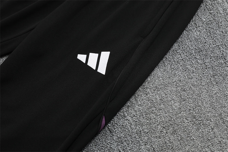 Manchester United 2025/26 Training Pants - Black/White