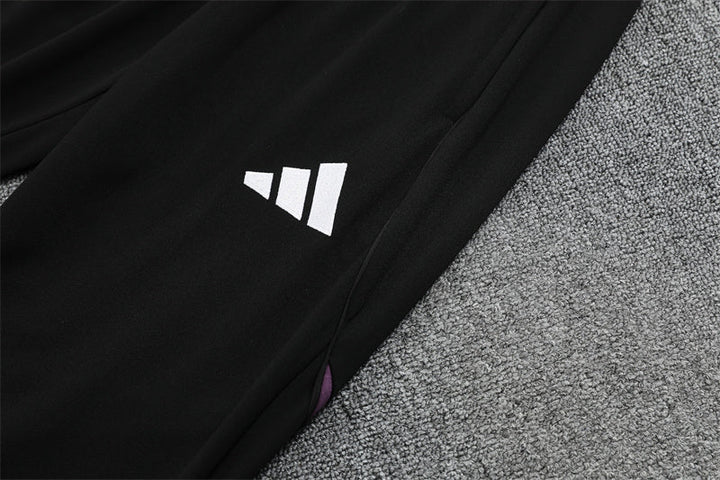 Manchester United 2025/26 Training Pants - Black/White
