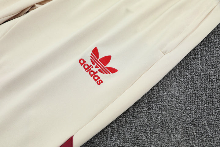 Bayern Munich Set 2025/26 Cap - Off-White