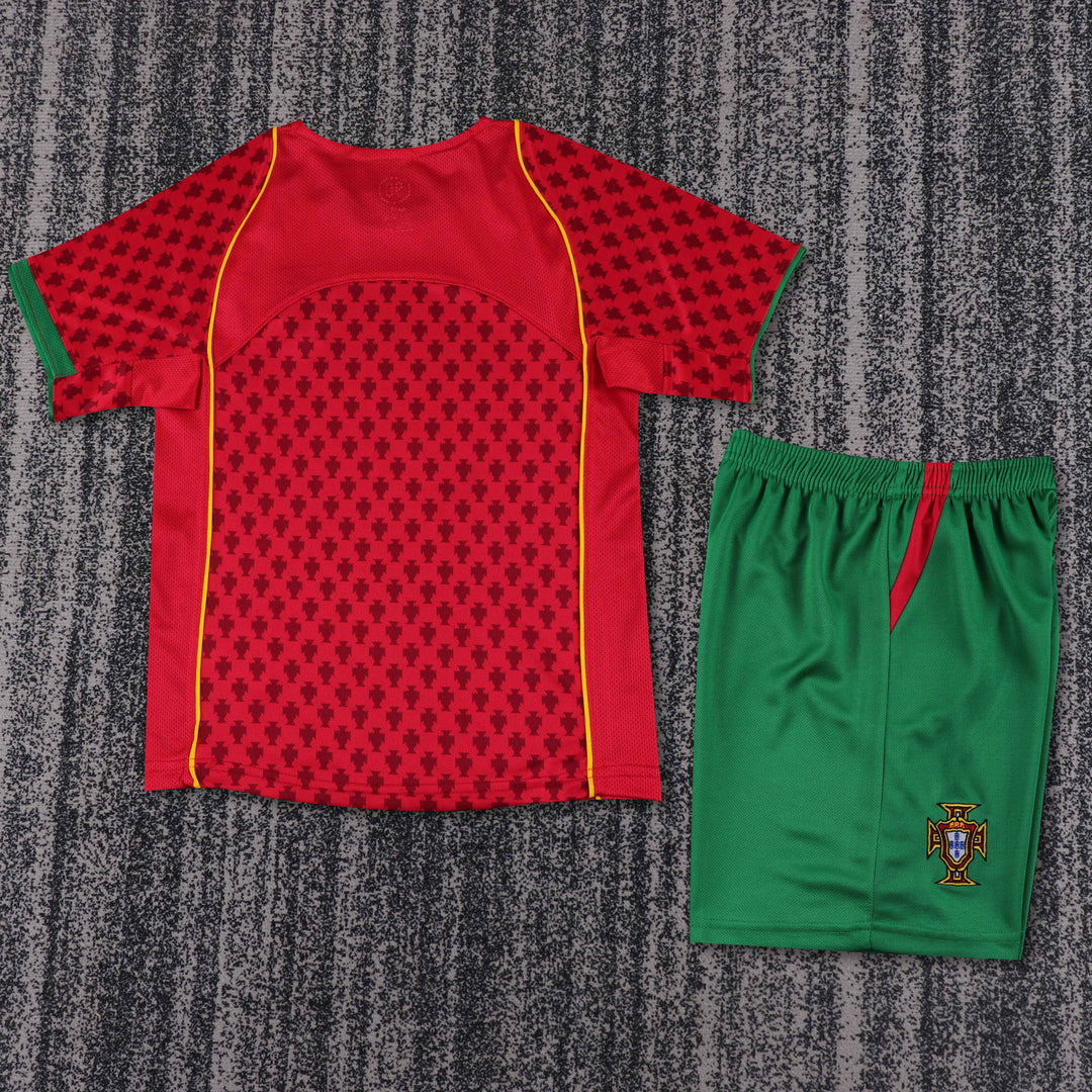 Portugal 2004 Children's Home Retro Set