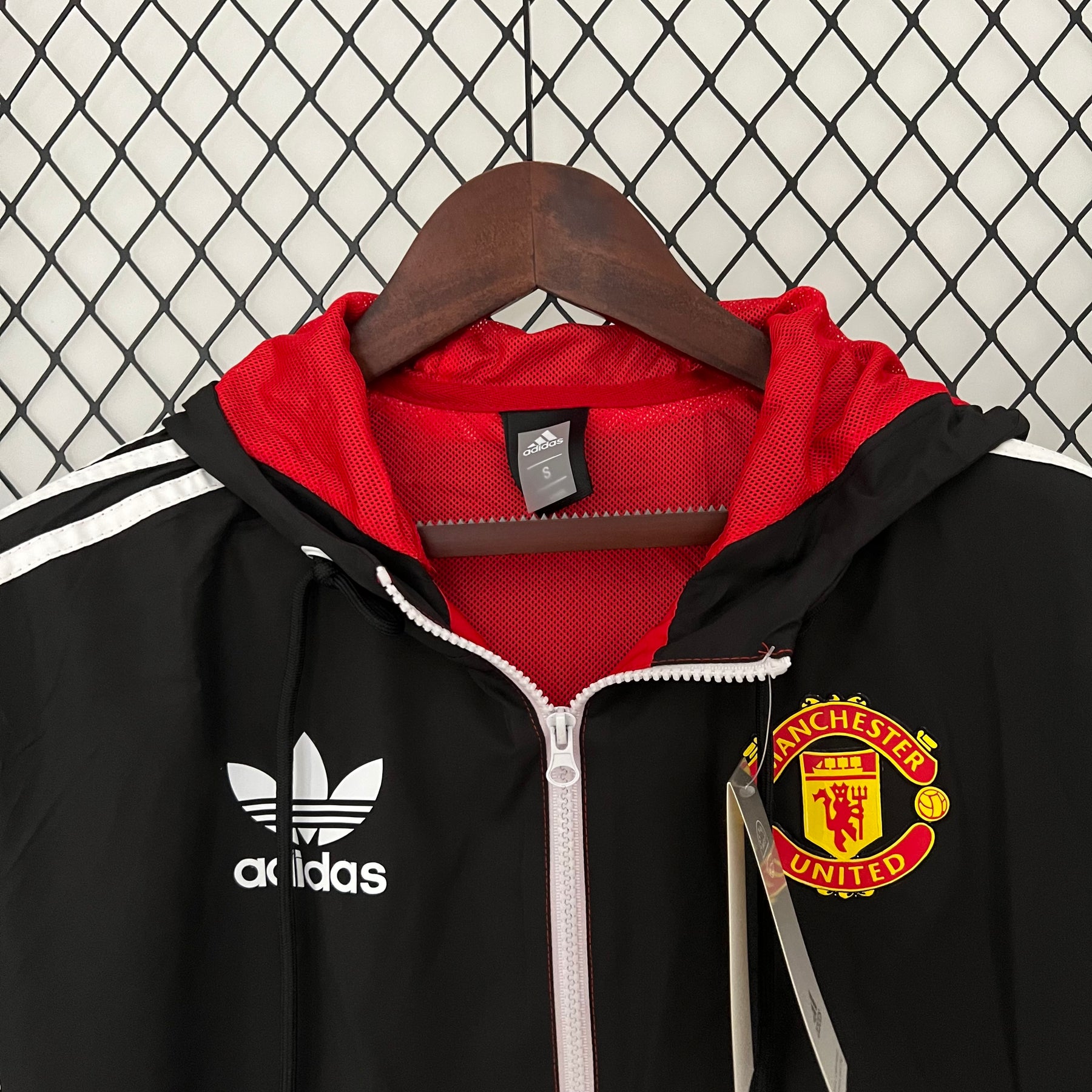 Manchester United 2023/24 Windbreaker Jacket