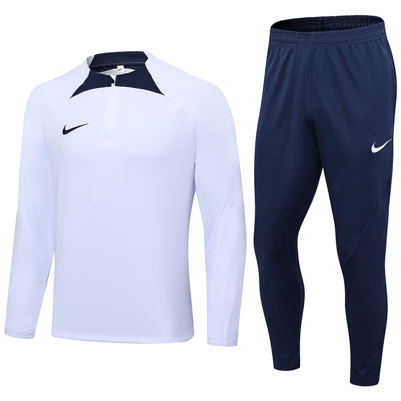 Nike Training Set - White/Navy Blue