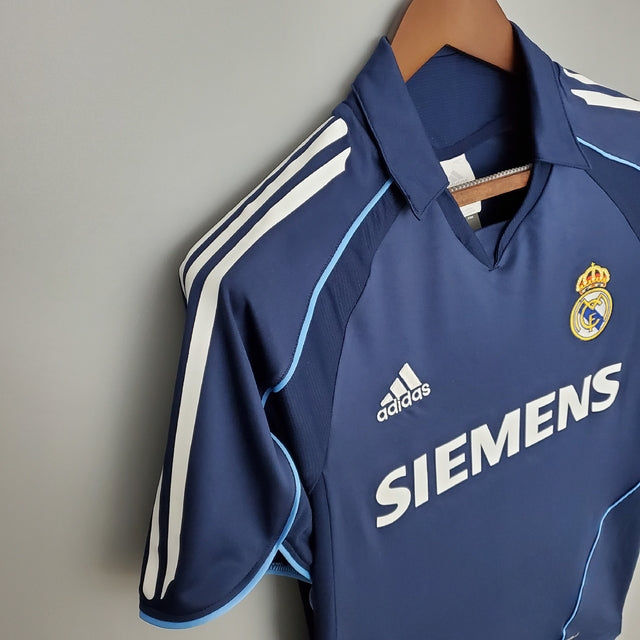 Real Madrid 05/06 Adidas Retro Shirt - Blue