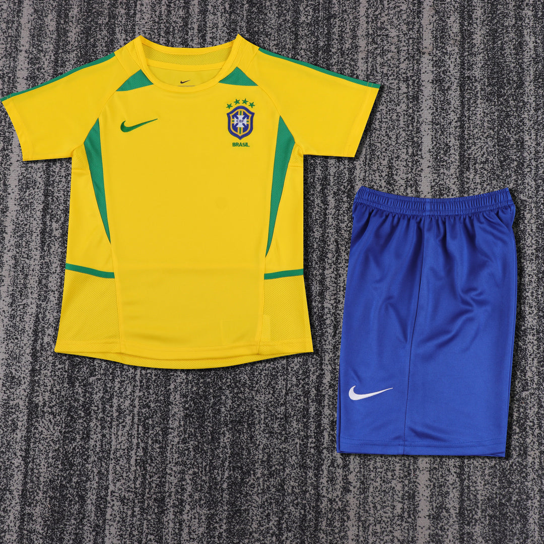 Brazil 2002 Children's Home Retro Set
