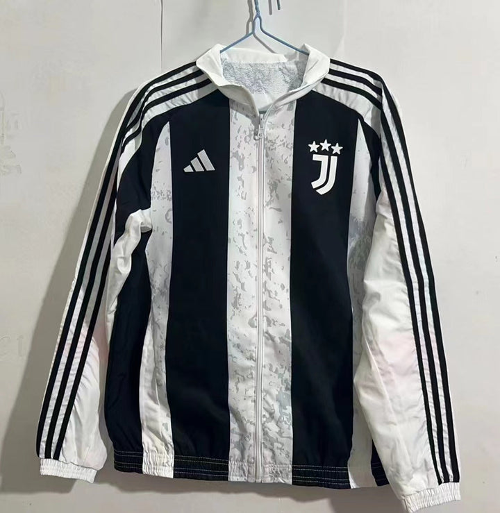 Juventus Reversible Windbreaker Jacket - White