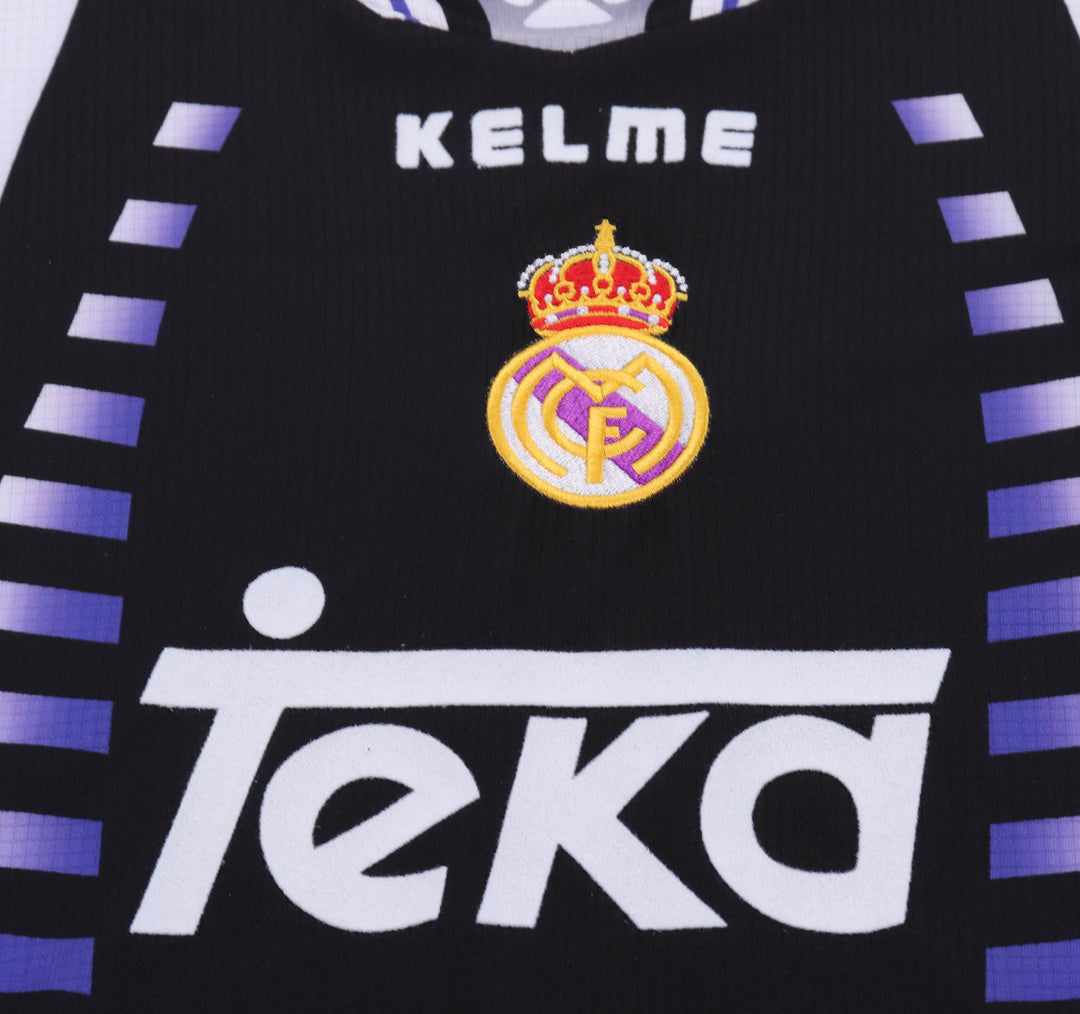 Real Madrid 97/98 Children's Third Retro Set