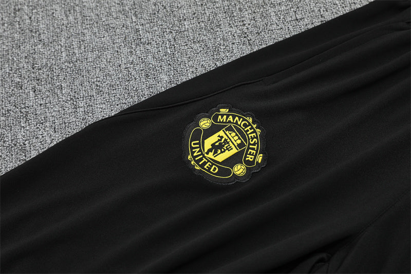 Manchester United Training Set 2025/26 -  Black