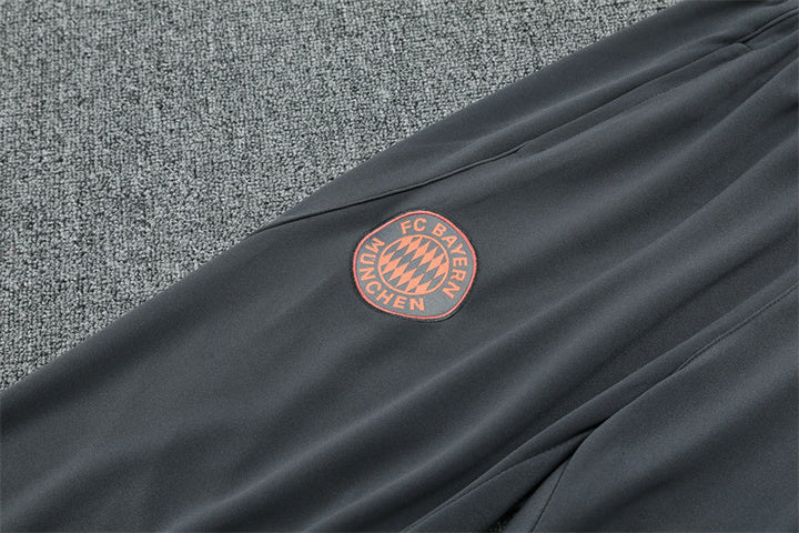 Bayern Munich Training Set 2025/26 - Orange Jacket
