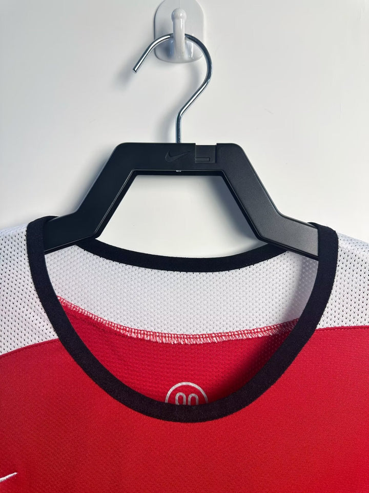 Manchester United 05/06 Home Retro Shirt - Long Sleeve