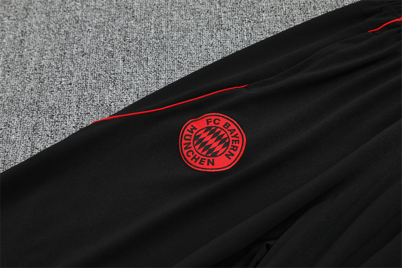 Bayern Munich 2025/26 Training Pants - Black/Red