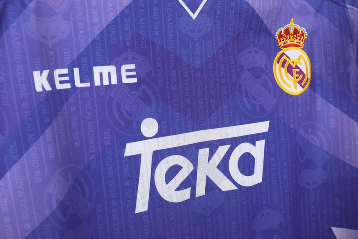 Real Madrid 96/97 Away Retro Shirt